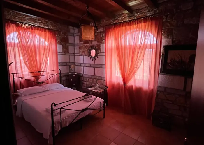 Stone And Sea Tatil Evi